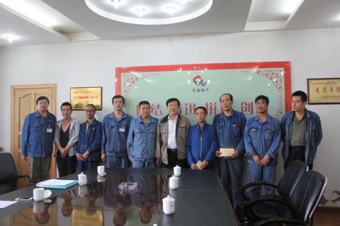 青海物產(chǎn)集團(tuán)黨委開展慶祝建黨95周年，走訪慰問
